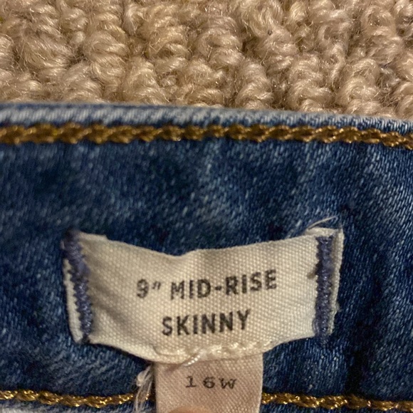 Madewell stretchy ankle jeans - Picture 4 of 10